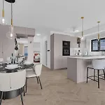 Azure Horizon Penthouse Apartman