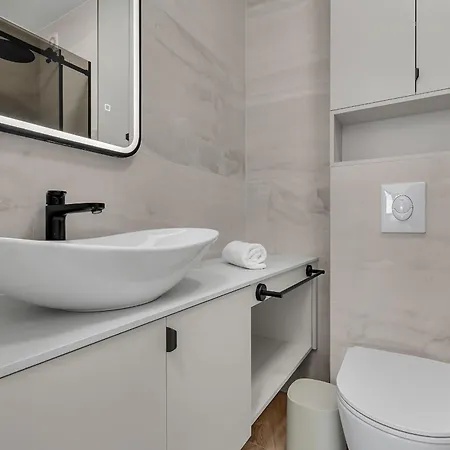 Azure Horizon Penthouse Apartamento Makarska