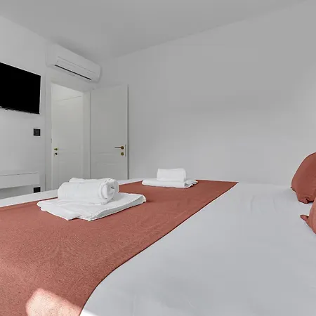 Azure Horizon Penthouse Apartamento