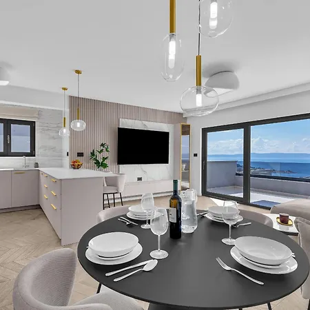 Apartamento Azure Horizon Penthouse