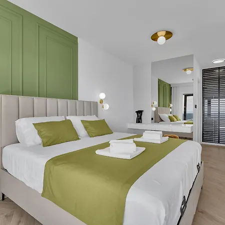 Apartamento Azure Horizon Penthouse Makarska